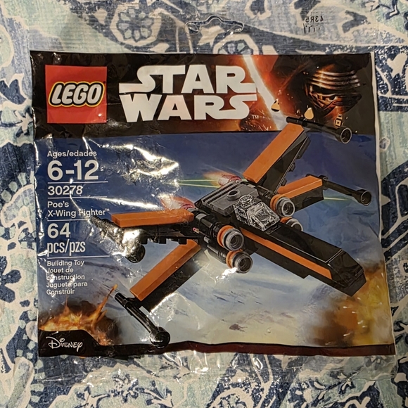 LEGO Star Wars Mini Polybag Sets / AT-ST 30495 & Poe's X-Wing Fighter 30278 - Picture 4 of 4